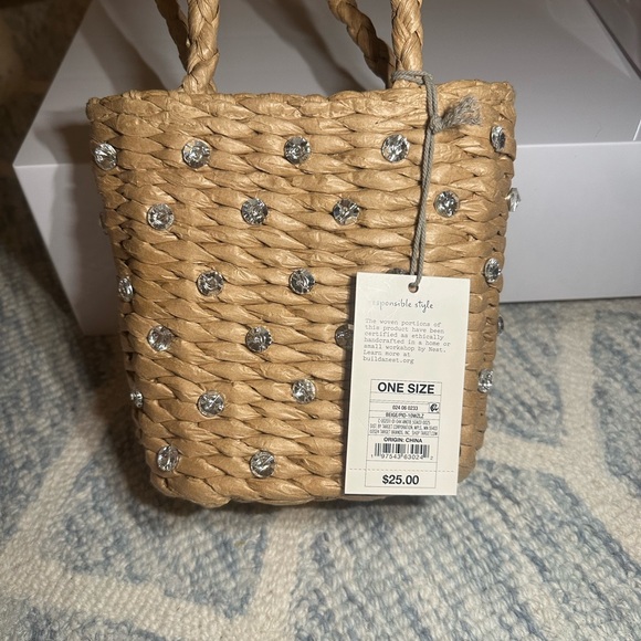 NWT A New Day - Picture 2 of 3